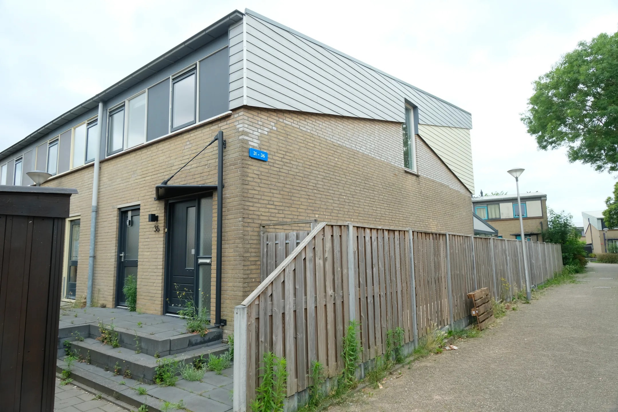 Hoekwoning Spartaveld 36 in Leerdam