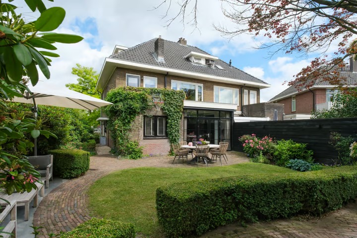 2-onder-1-kapwoning Willem de Clercqstraat 3 in Almelo