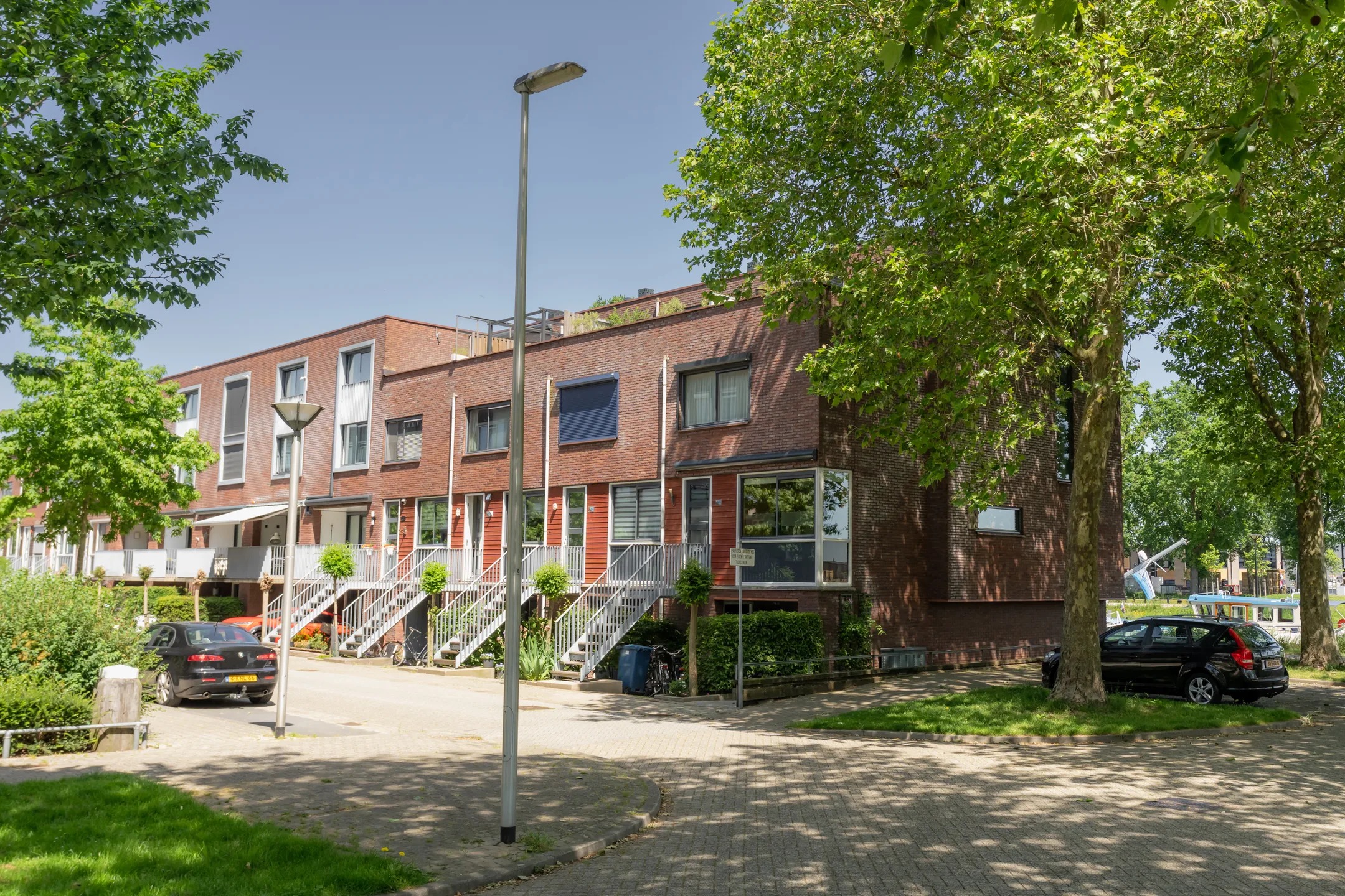 Eindwoning (split-level woning) Merenborch 124 in Vianen