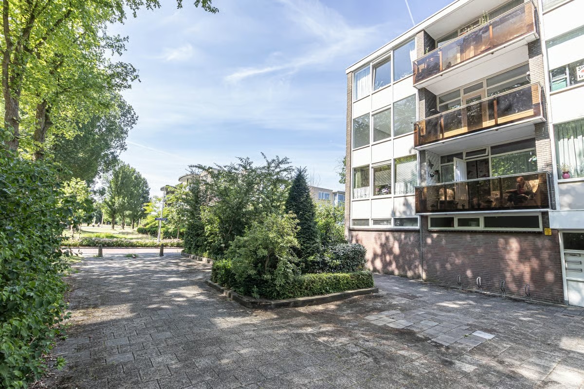 Portiekflat Aert de Gelderlaan 328 in Alkmaar