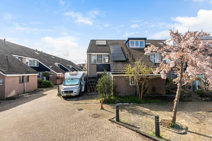 Hoekwoning Shawdreef 34 in Maassluis