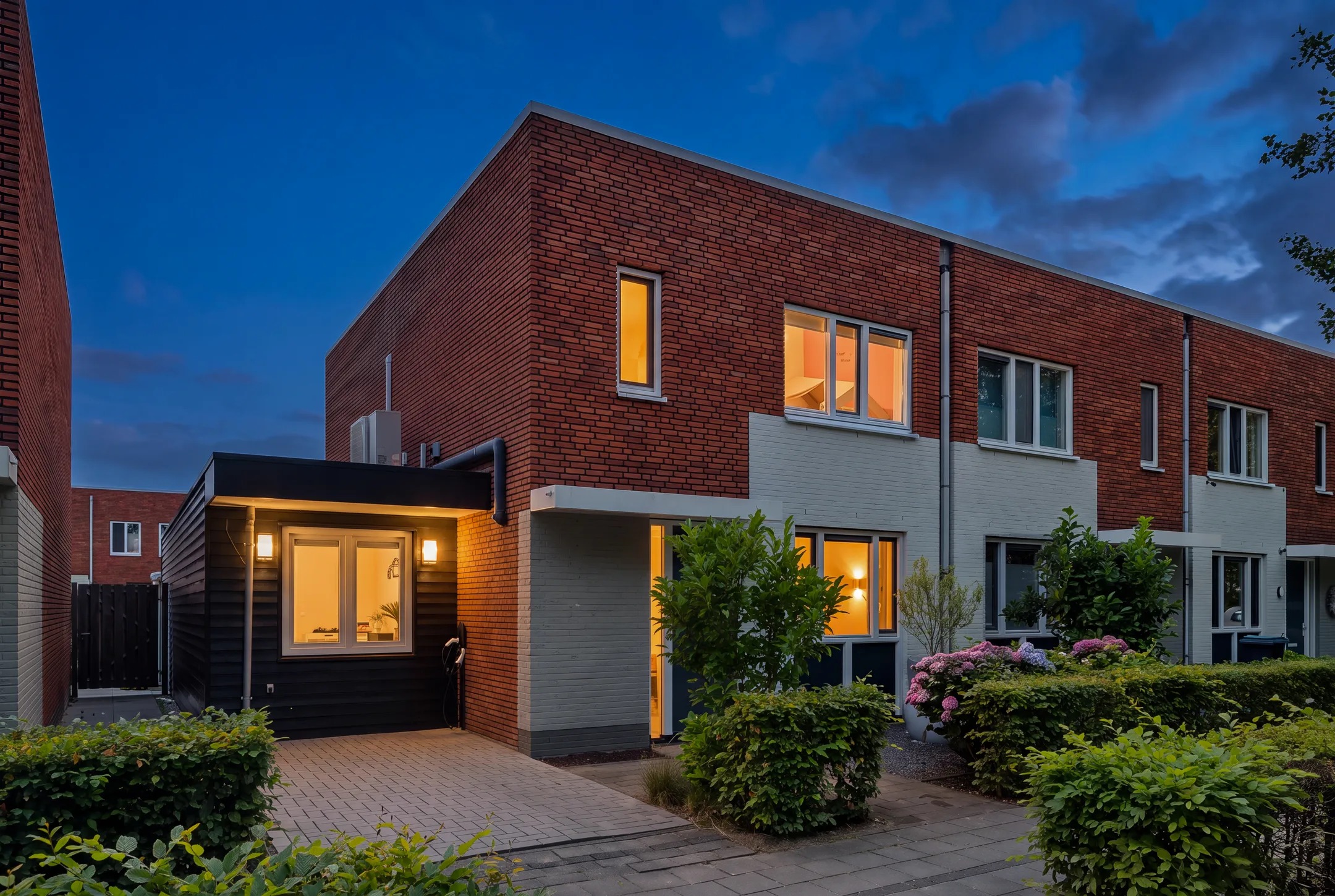 Hoekwoning Van der Waalsstraat 21 in Deventer