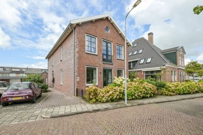Benedenwoning Hogeweg 14 a in Uitgeest