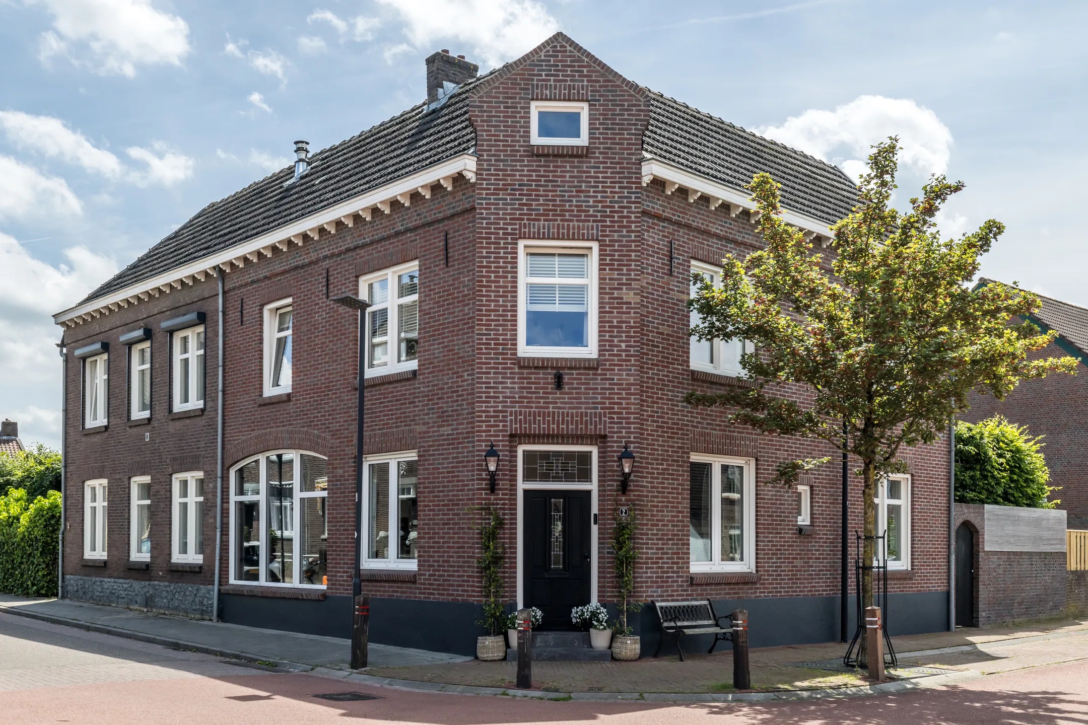 Hoekwoning Bouwbergstraat 2 in Schinveld