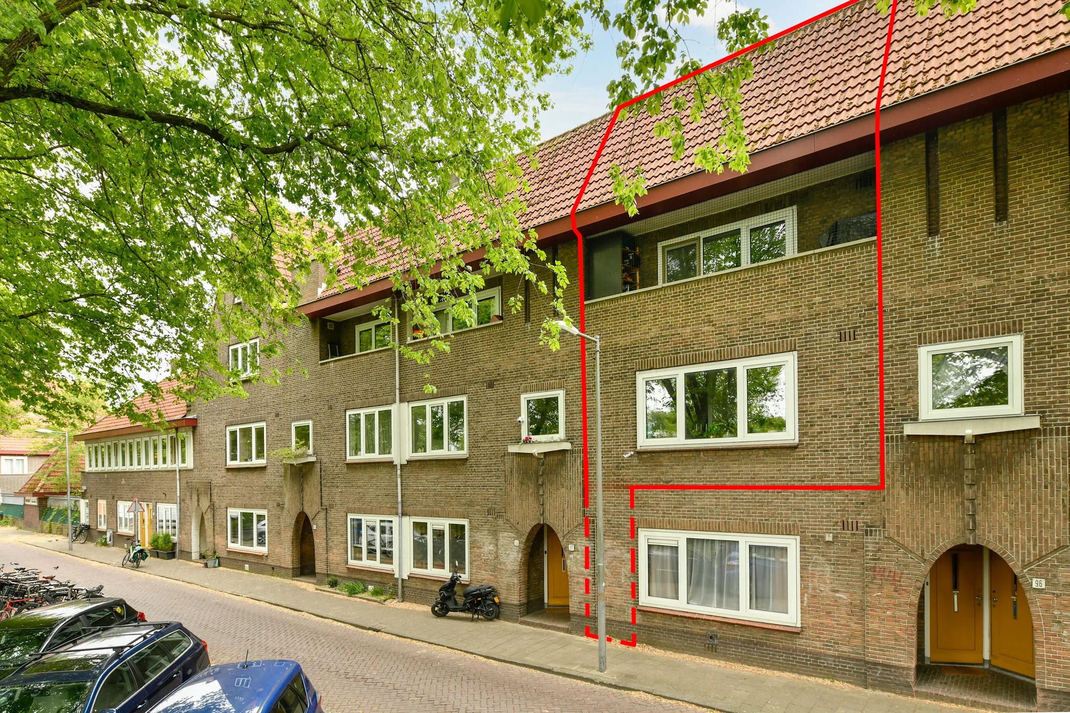 Bovenwoning Adelaarsweg 97 in Amsterdam