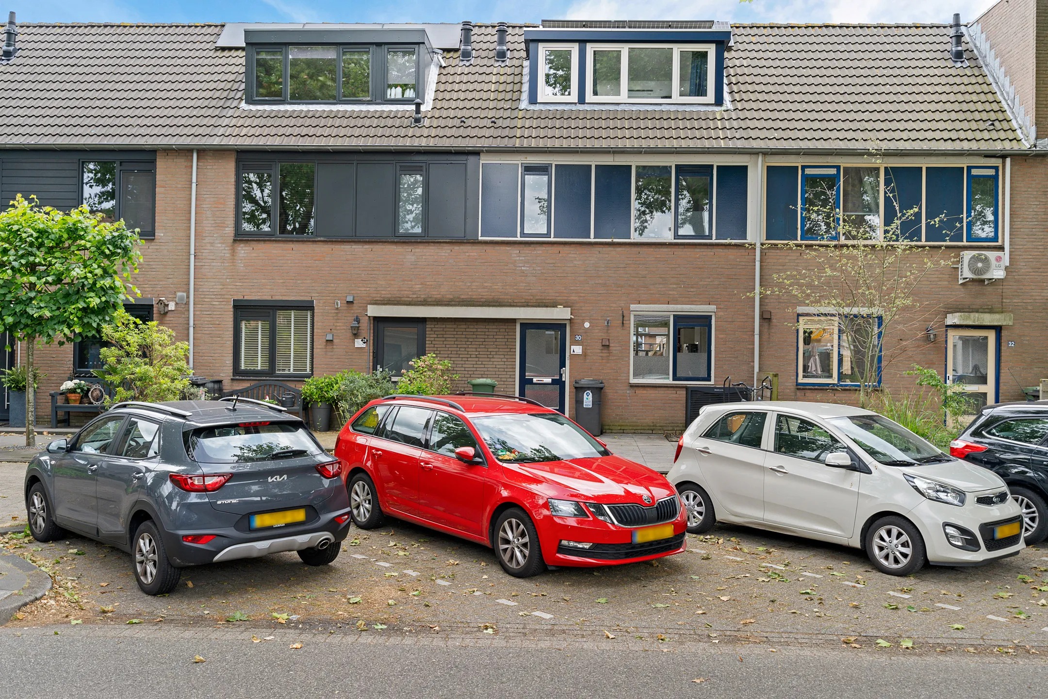 Tussenwoning Groen-blauwlaan 30 in Zoetermeer