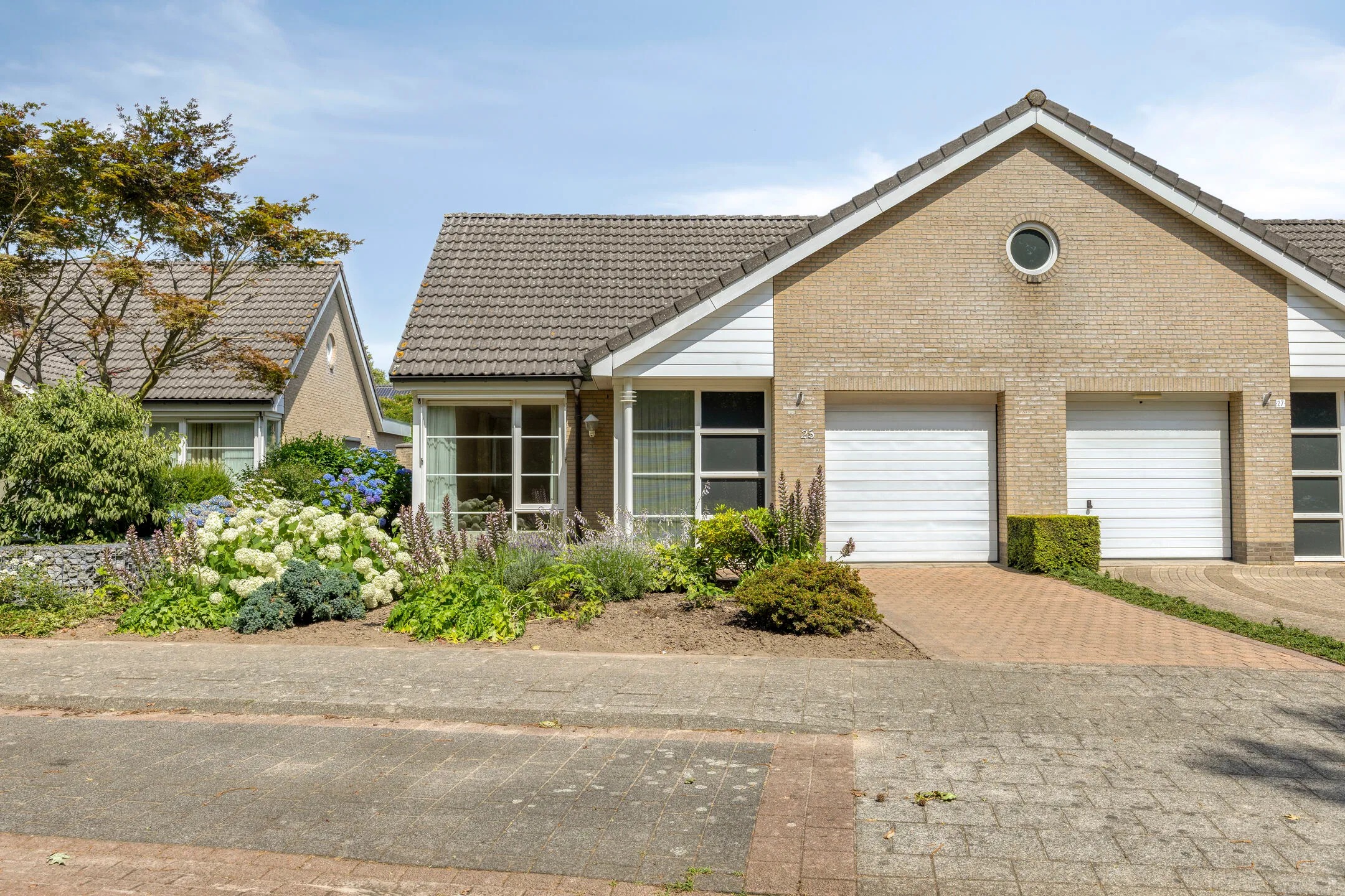 2-onder-1-kapwoning (semi-bungalow) Feit 25 Veldhoven