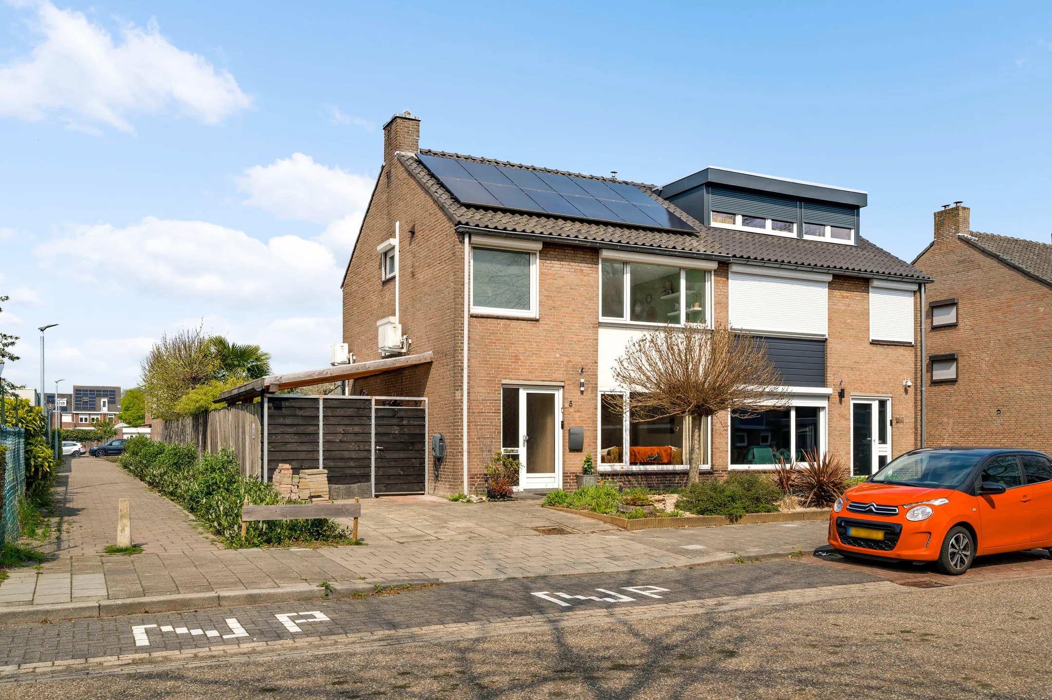 Hoekwoning Albert Cuypstraat 5 in Venlo