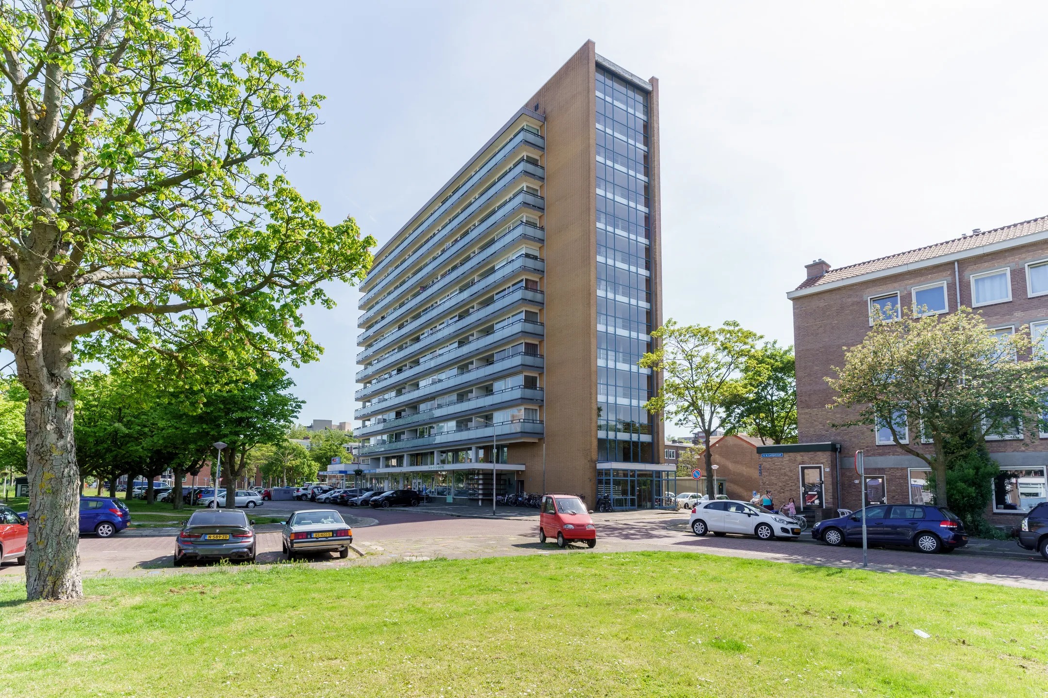 Galerijflat Van Adrichemstraat 359 in Delft