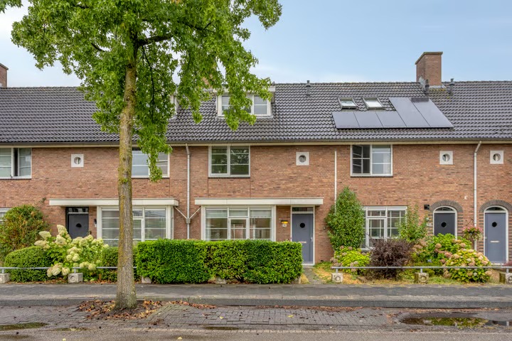 Tussenwoning Vliegende Koffer 14 in Eindhoven