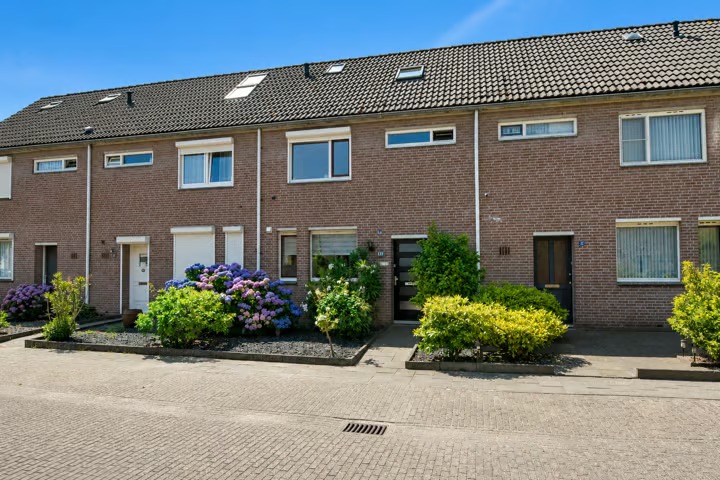 Tussenwoning Drenthehof 42 in Helmond
