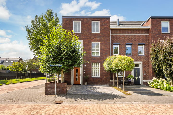 Hoekwoning Havezathenallee 48 in Zwolle