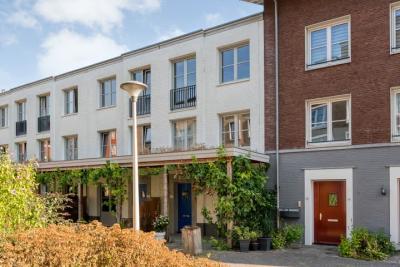 Tussenwoning Fenixhof 20 in Zwolle