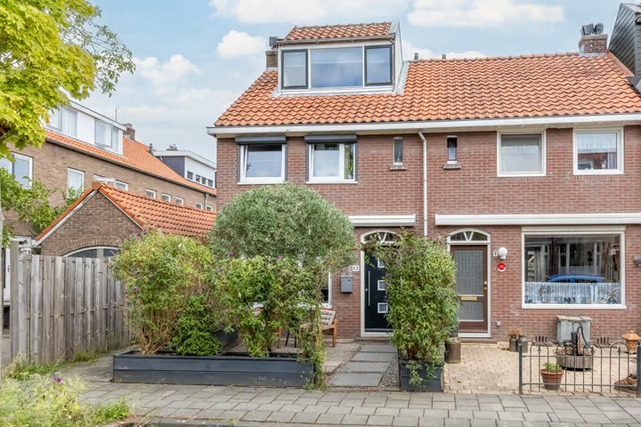 Eindwoning Esdoornlaan 22 in Zaandijk