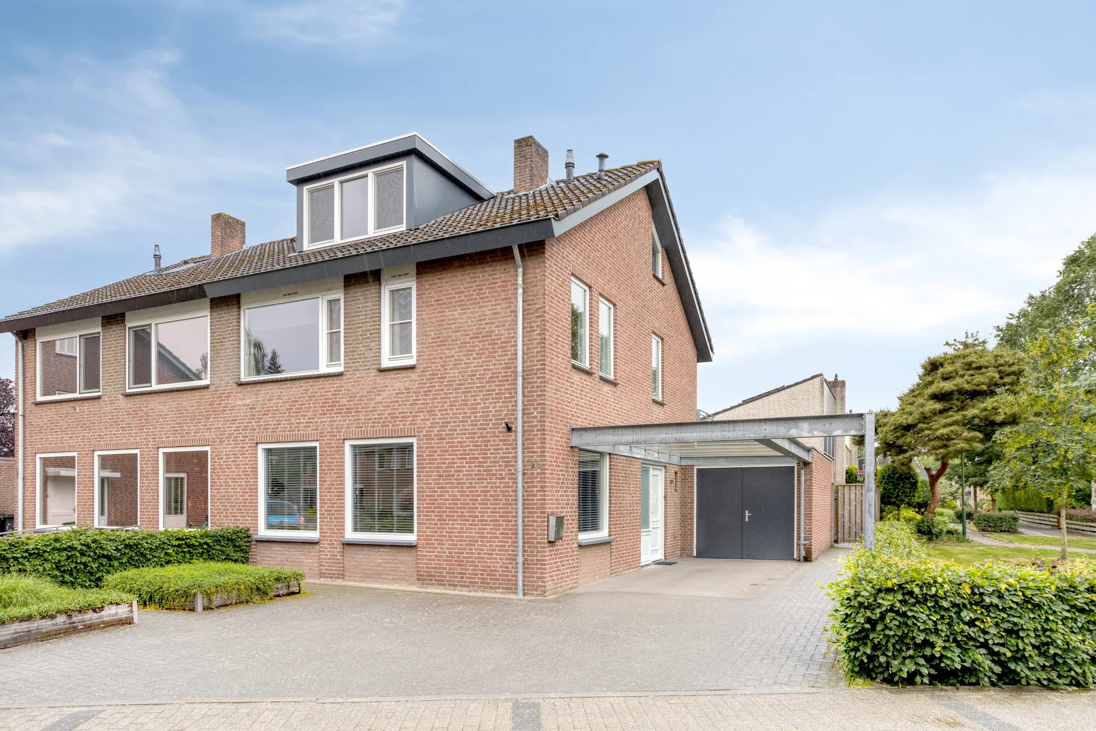 2-onder-1-kapwoning van Galenstraat 26 in Bergeijk