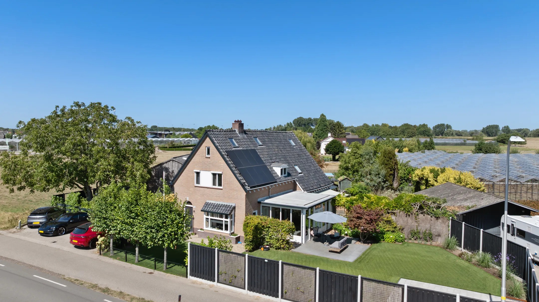 2-onder-1-kapwoning Leutsestraat 26 in Angeren