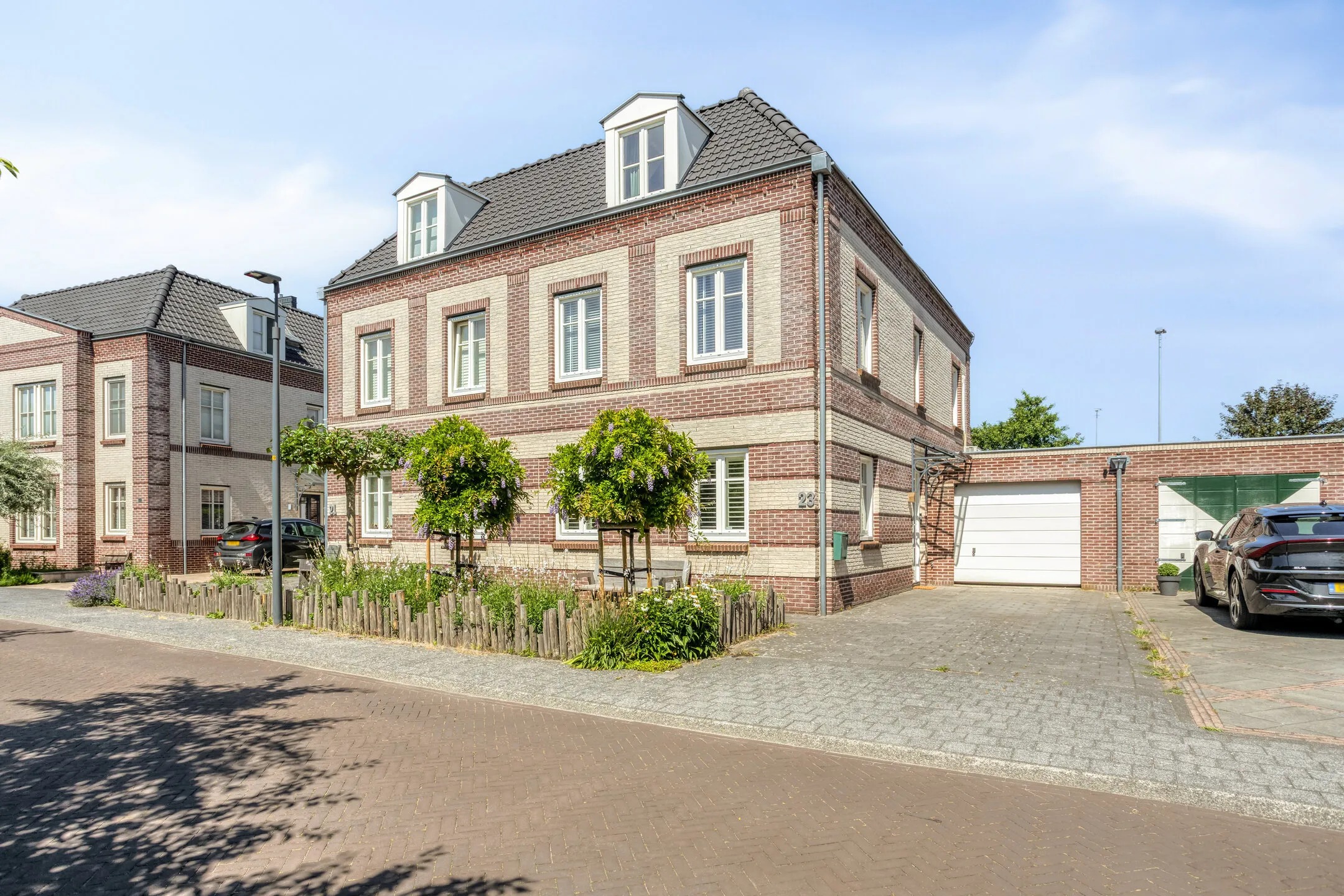 2-onder-1-kapwoning Beyaertlaan 23 in Heemskerk