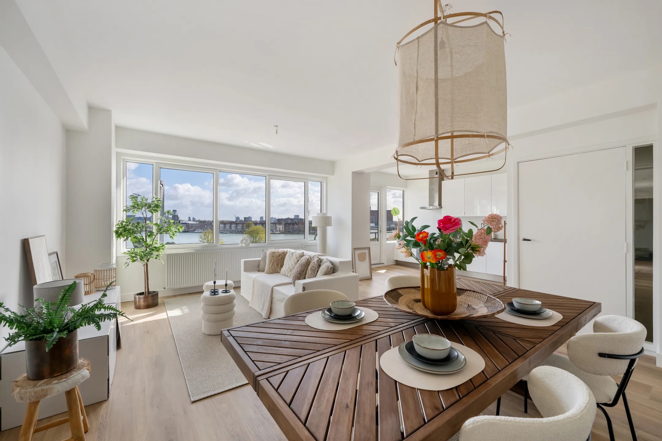 Portiekflat Schiedamsedijk 161 Rotterdam