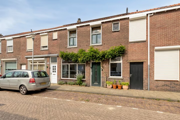 Tussenwoning Kardinaal van Rossumstraat 28 in Tilburg