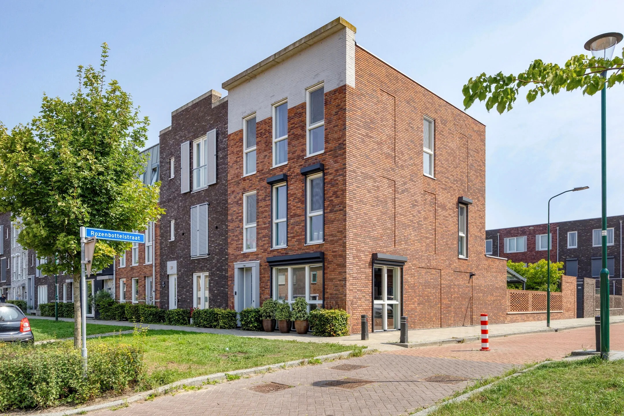 Hoekwoning Ambachtsstraat 41 in Veenendaal