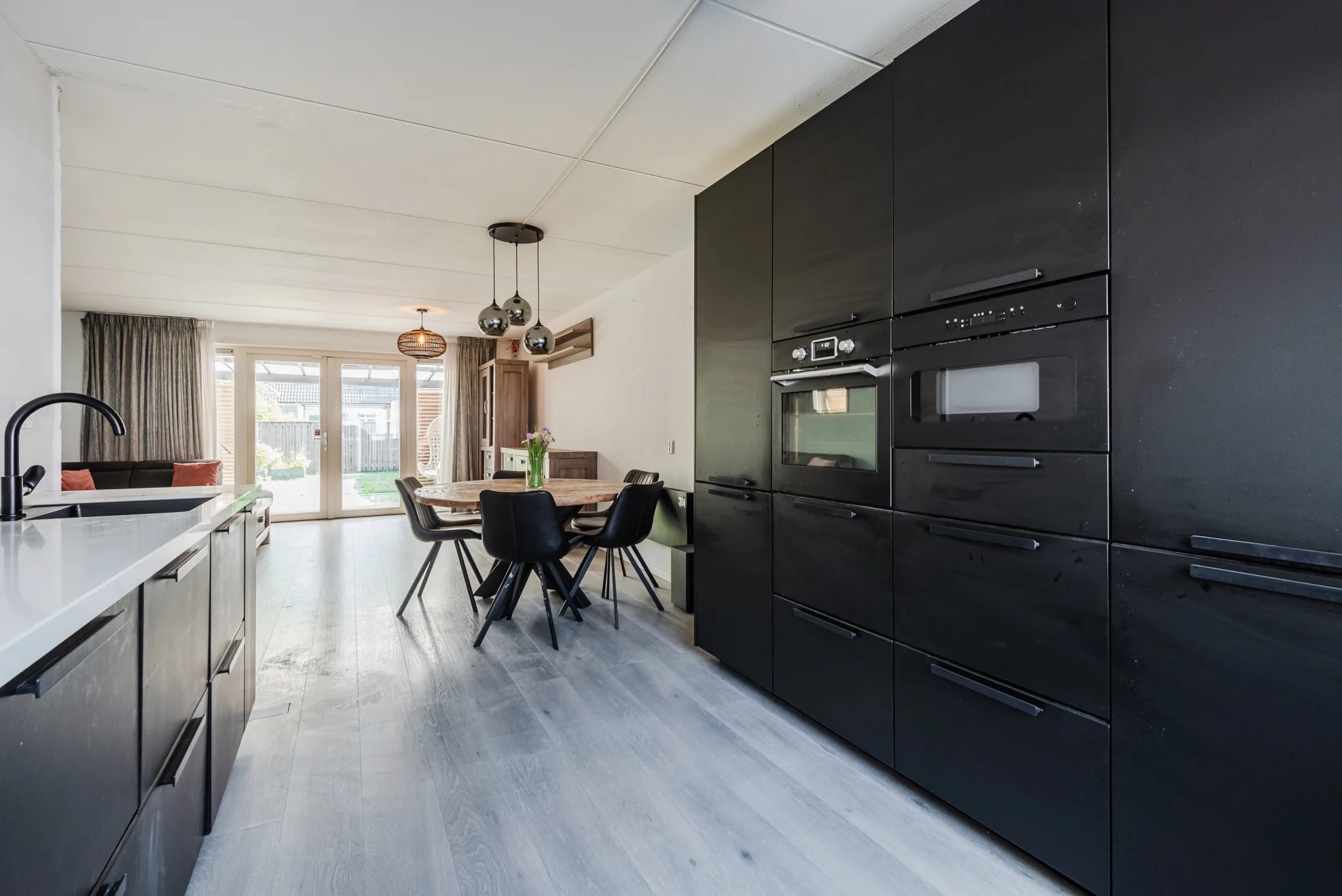 Tussenwoning Steven Vennecoolstraat 6 Almere