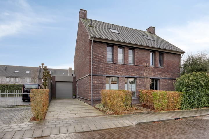 2-onder-1-kapwoning Klumperstraat 1 b in Schaijk