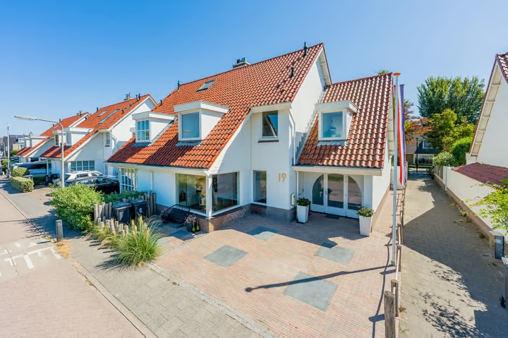 Geschakelde woning Het Laantje 19 in Noordwijk