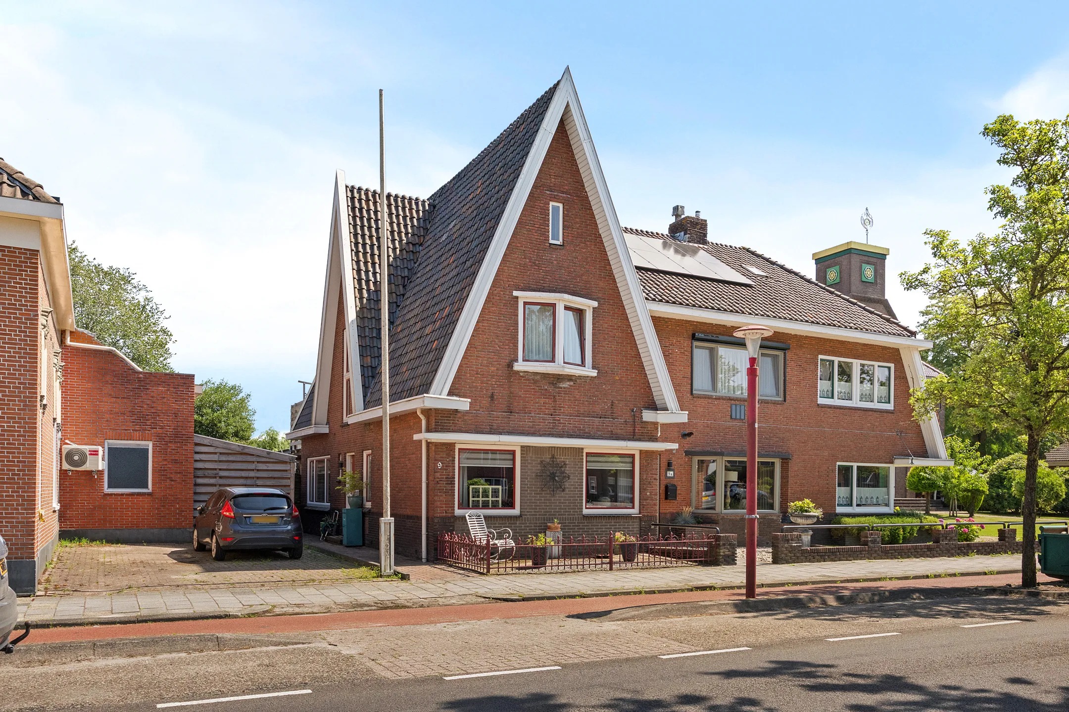 Hoekwoning Marktstraat 9 in Musselkanaal