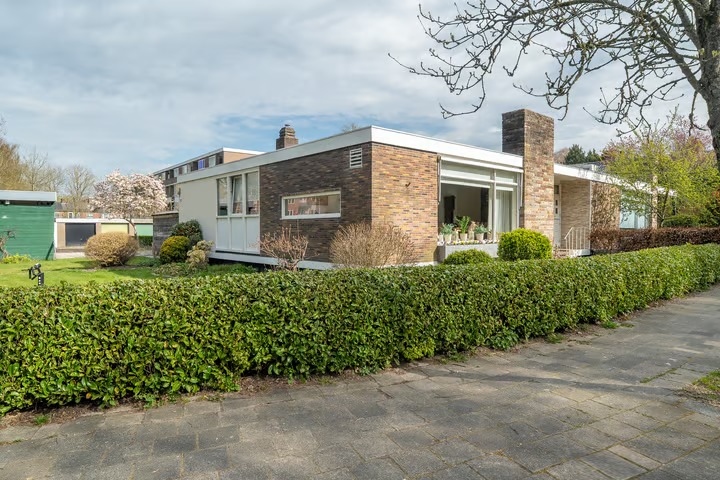 Halfvrijstaande woning Verzetsstrijderslaan 77 Groningen