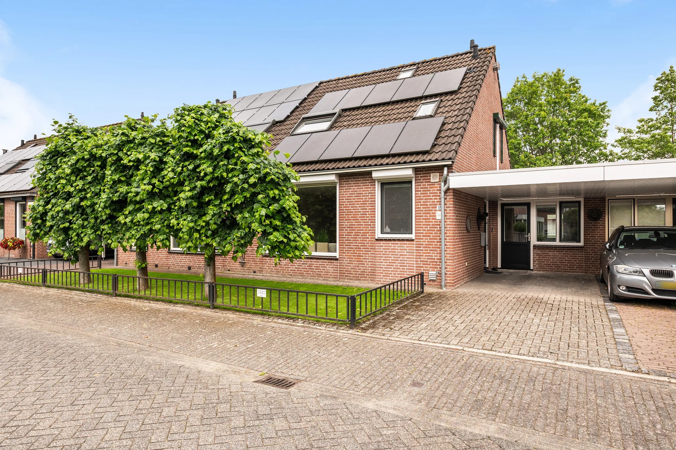 2-onder-1-kapwoning Sleedoornstraat 18 in Lichtenvoorde