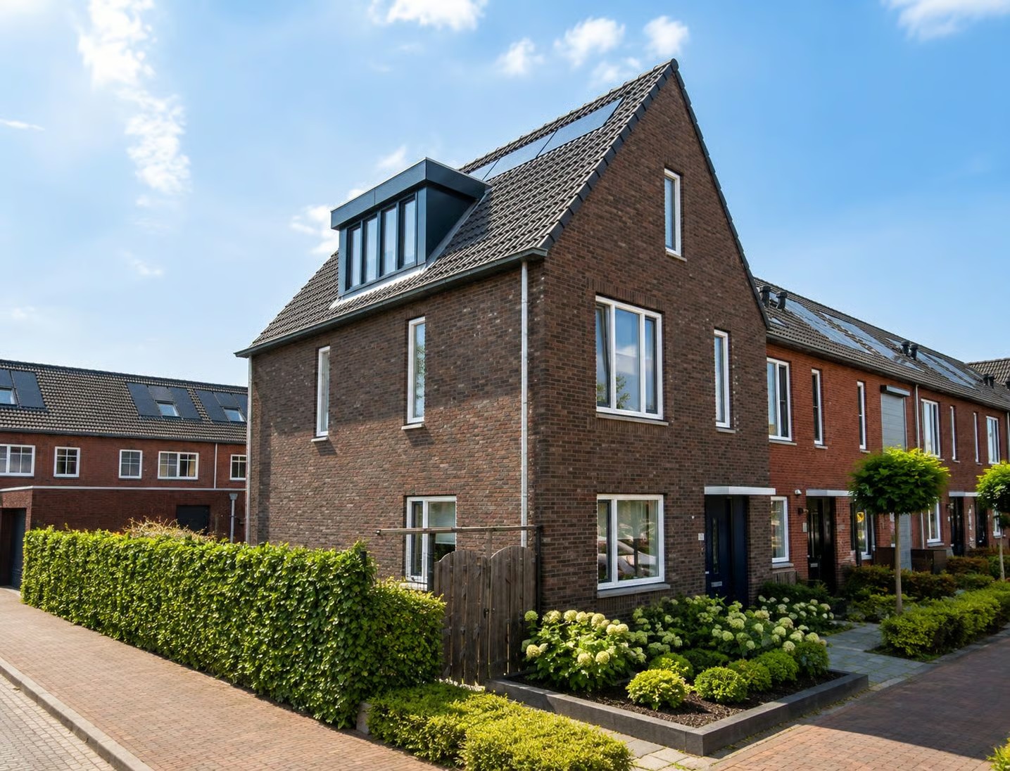 Hoekwoning Klompenmaker 49 in Wilnis