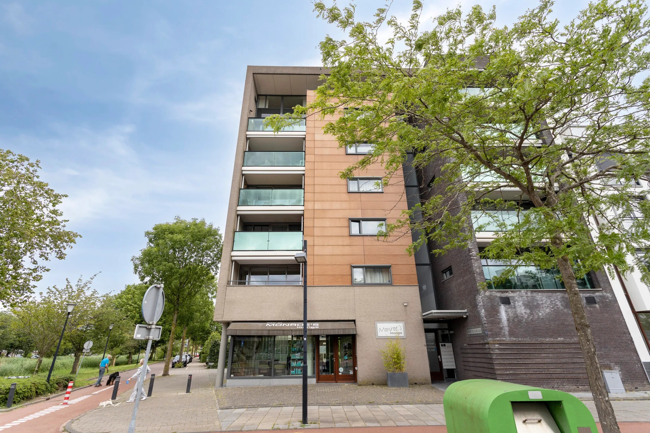 Portiekflat Avenue Carnisse 123 in Barendrecht