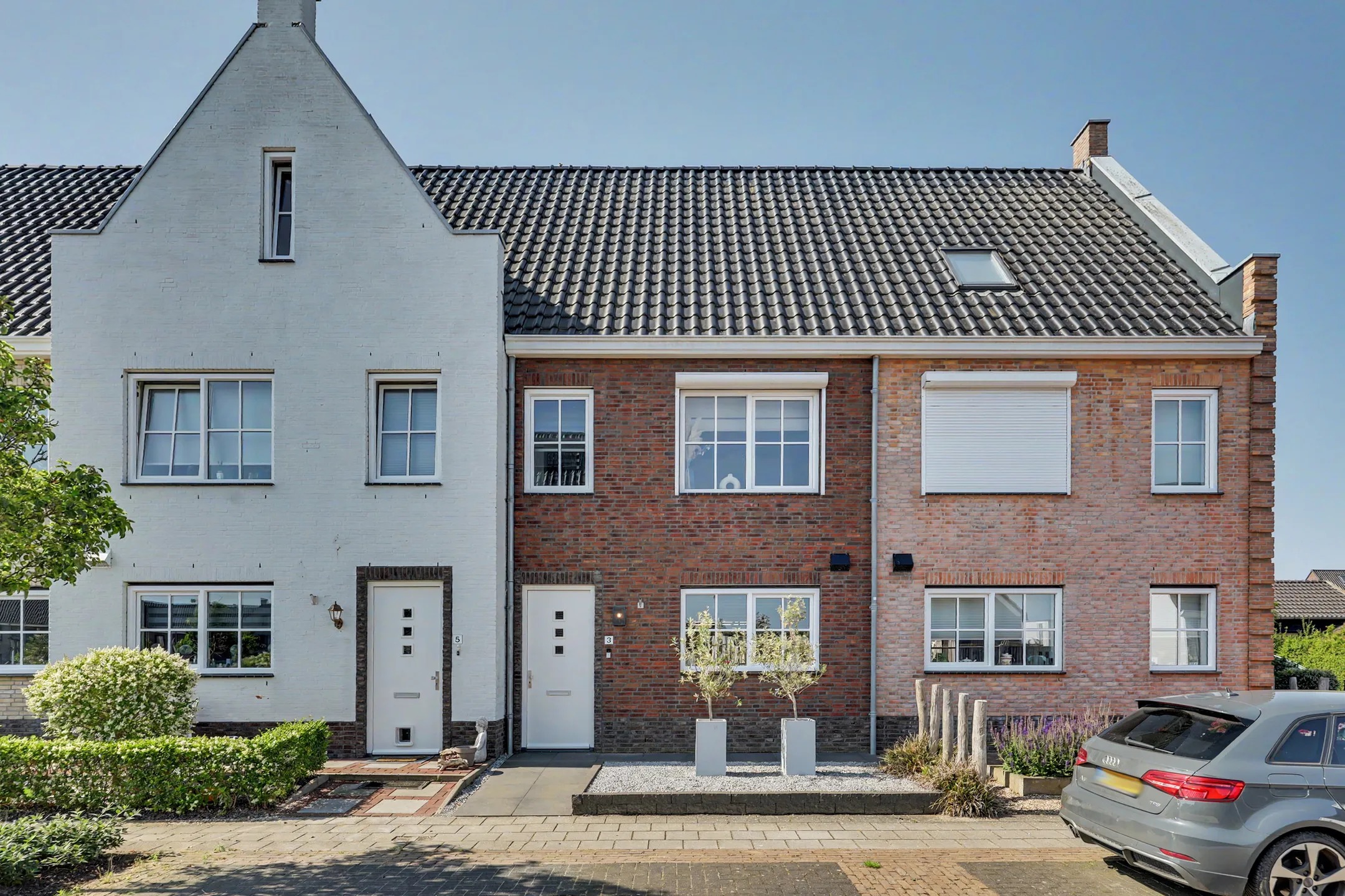 Tussenwoning Hazenburg 3 in Kruiningen