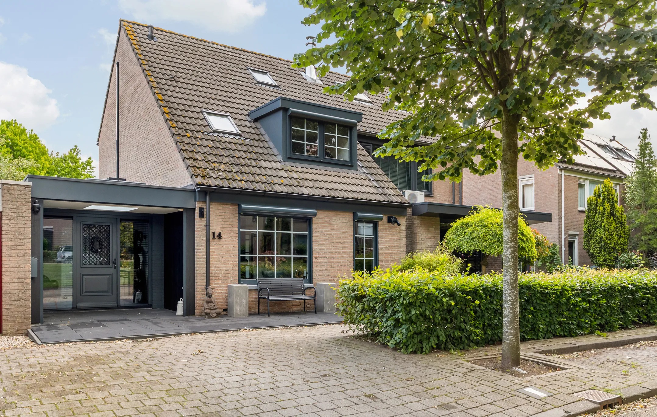 2-onder-1-kapwoning Niklaasberg 14 in Breda