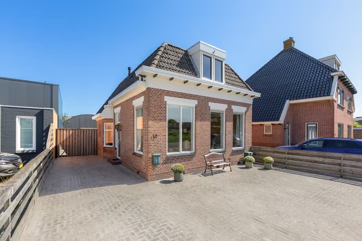 Vrijstaande woning U.T. Delfiaweg 12 in Groningen