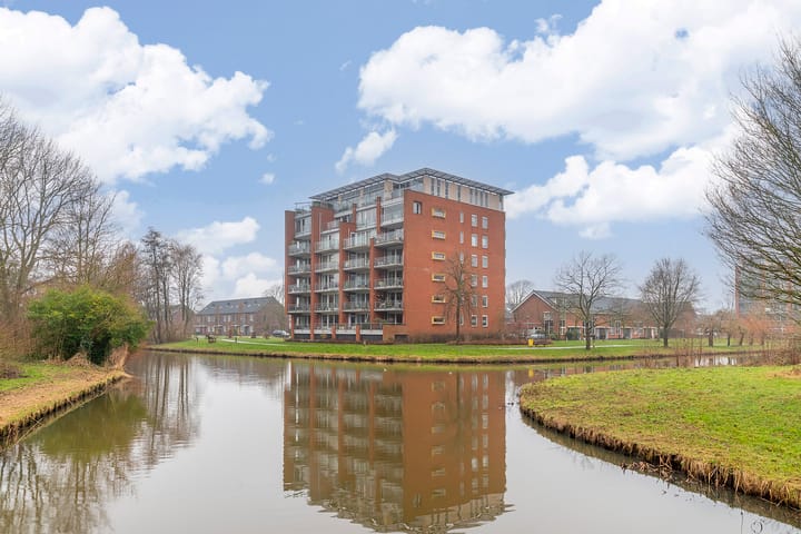 Portiekflat Anna Blamanhof 81 in Heemskerk