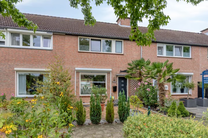 Tussenwoning Marehoekstraat 58 in Oud-Vossemeer
