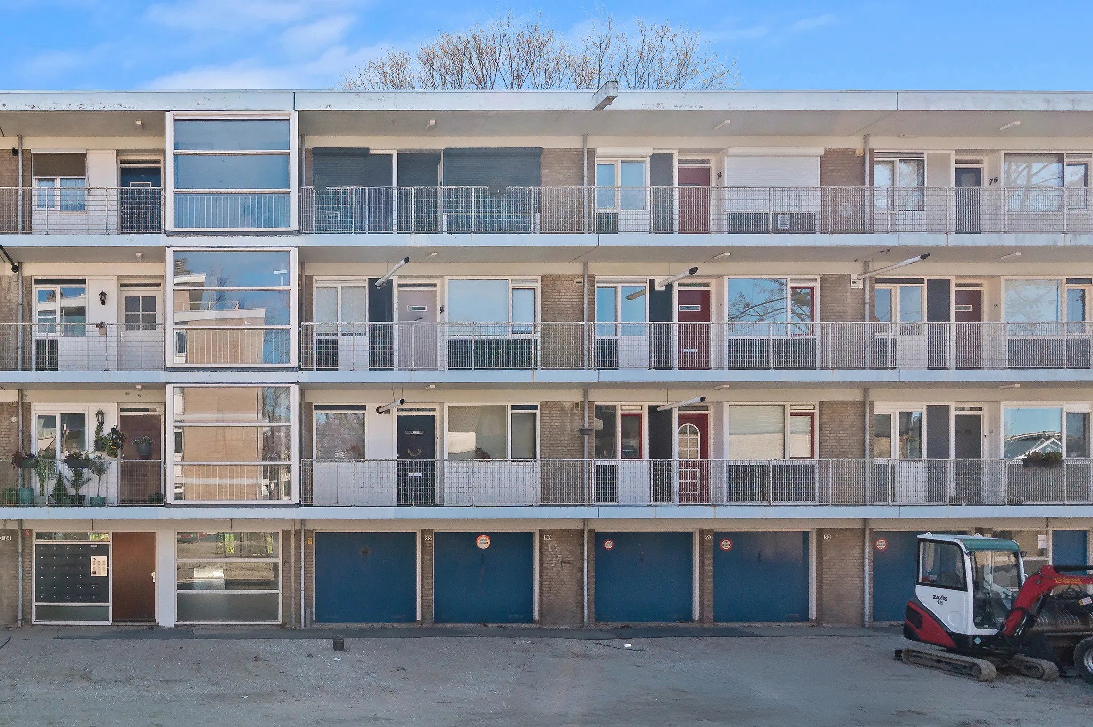 Portiekflat Platostraat 56 in Rotterdam