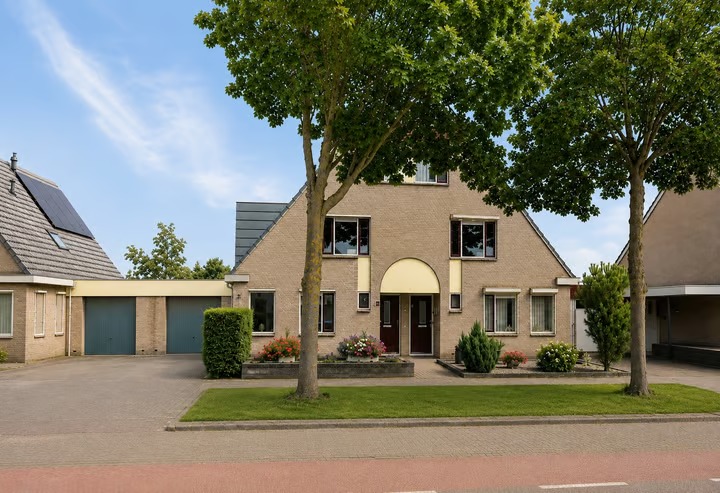 Geschakelde 2-onder-1-kapwoning Kloosterwiel 61 in Zaltbommel