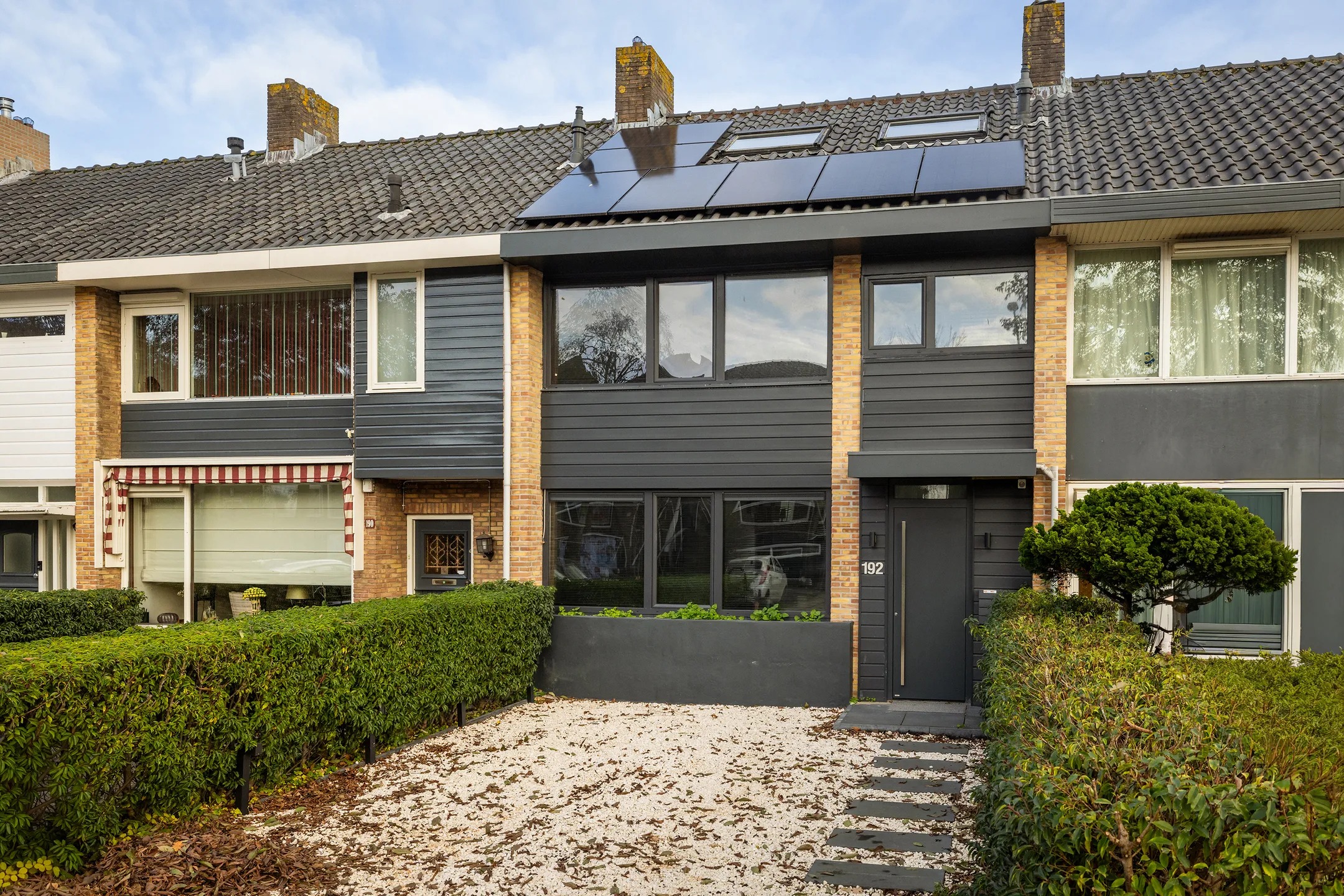 Tussenwoning Dennenlaan 192 Zwanenburg
