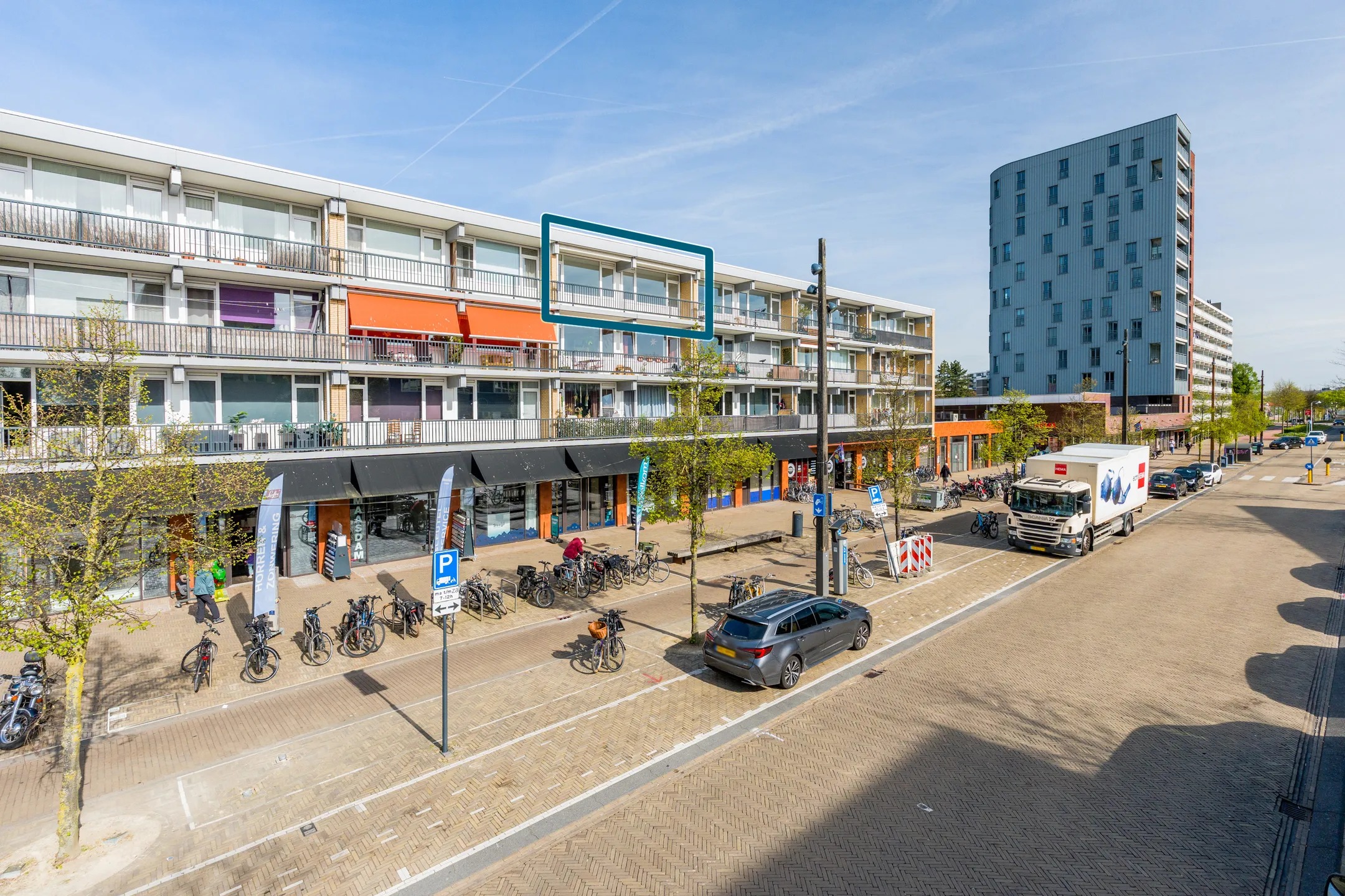 Galerijflat Ouddiemerlaan 271 in Diemen