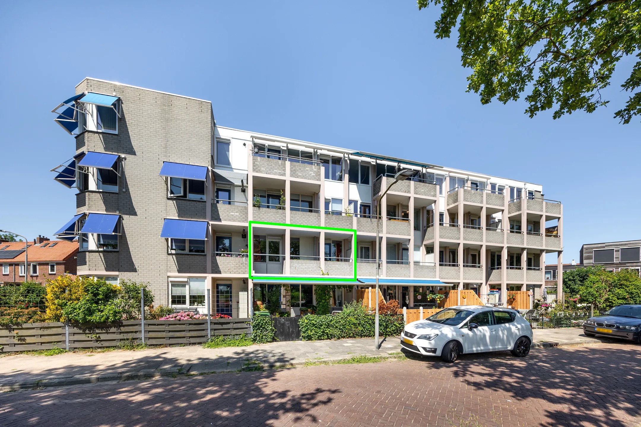Galerijflat Muiderslotweg 252 in Haarlem