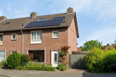 Hoekwoning Margrietstraat 55 in Beek en Donk