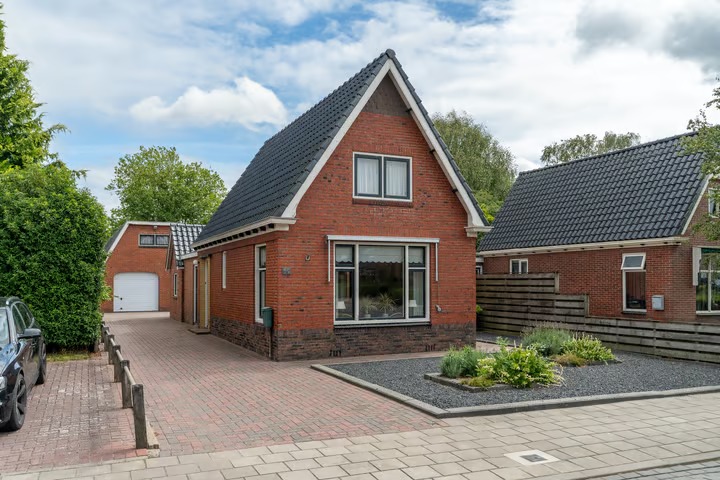 Vrijstaande woning Ferlinge Stasjonsstrjitte 30 in De Westereen