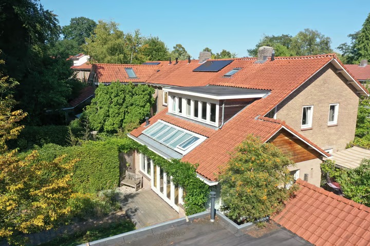 Hoekwoning Mozartlaan 3 in Velp