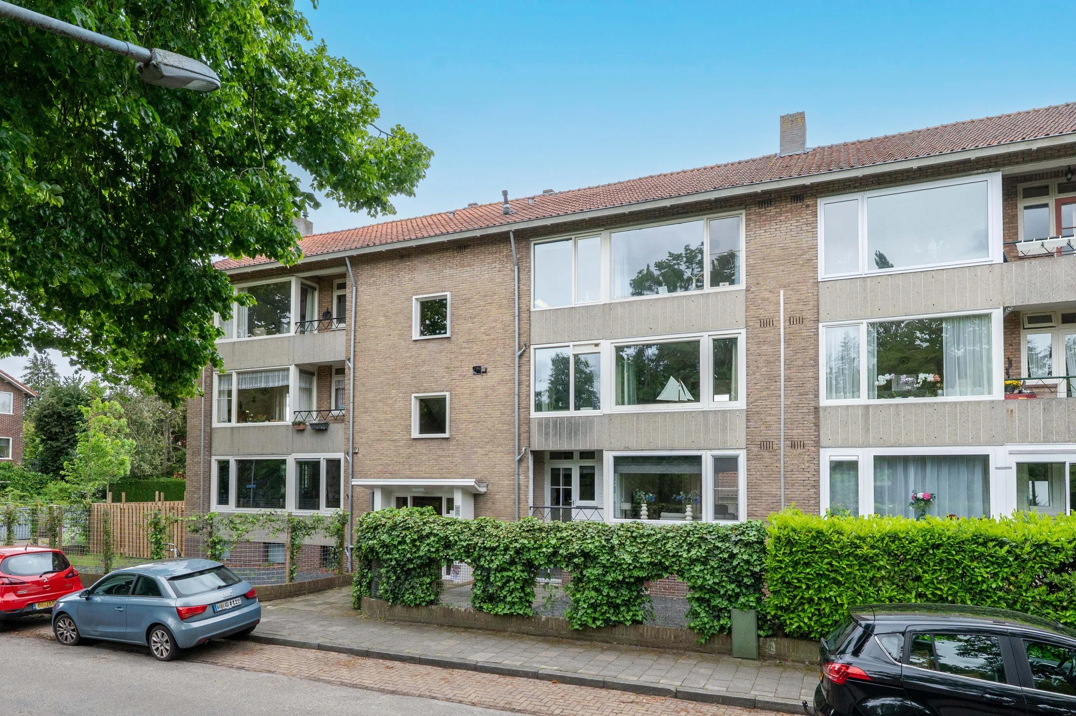 Portiekflat Berlagelaan 169 Hilversum
