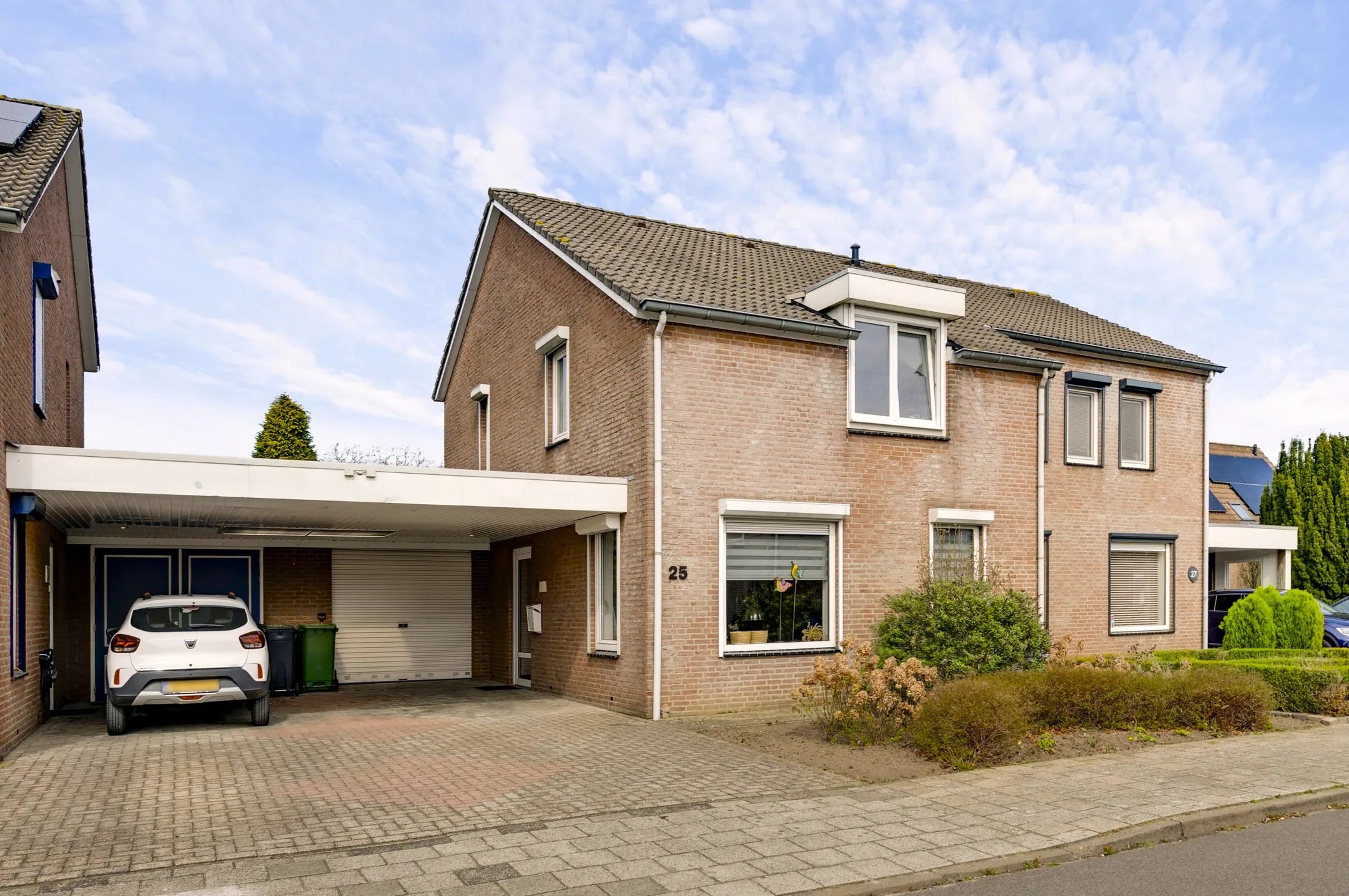 2-onder-1-kapwoning Pastoor Vullersstraat 25 in Ospel