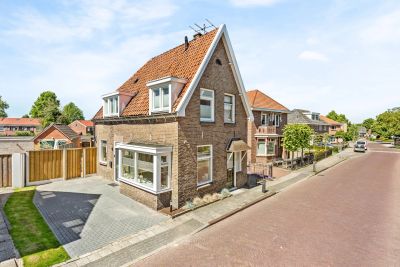 2-onder-1-kapwoning Huurnestraat 27 in Oldenzaal