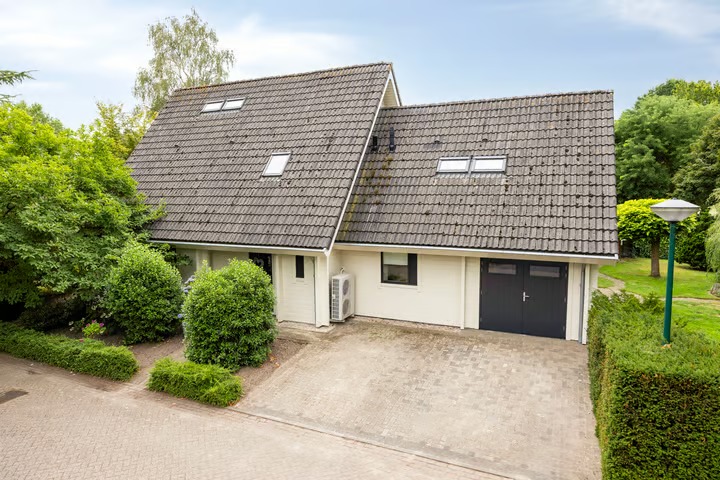 Vrijstaande woning Julianalaan 21 in Aarle-Rixtel