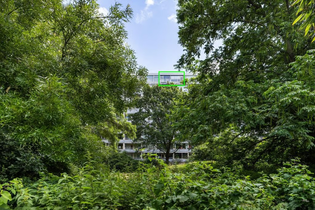 Galerijflat Engelandlaan 556 in Haarlem